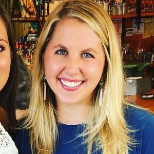 Meet your Posher, Allyson